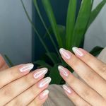 مرکز تخصصی کاشت ناخن مهدیه طاهری