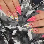 سالن زیبایی و آرایشگاه زنانه ساحل