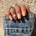 سالن تخصصى كاشت ناخن مهسا ميرواسع