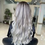 مرکز تخصصی رنگ و مش و میکروبلیدینگ سمیرا میرزایی