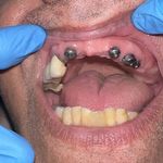 کلینیک دندانپزشکی دکتر آقایی