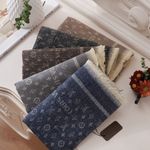 گالری شال و روسری عطرا