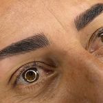 آرایش دائم میکروبلیدینگ