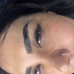 اکستنشن مژه هلیا