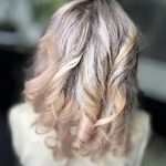 سالن زیبایی ریحانا