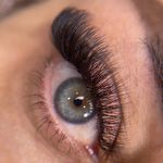 سالن تخصصی ناخن ومژه سیمین حبیبی(آموزش)