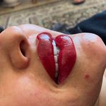 خدمت آرایش دائم غزاله حسینی