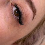 خدمات تخصصی اکستنشن مژه نایرا خداوردیان
