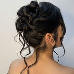 سالن زیبایی هالیرا