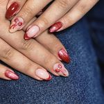 خدمات تخصصی کاشت ناخن ناهید