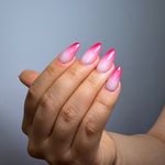 سالن تخصصی ناخن رنگمو و کراتین رویابیونی
