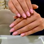 کاشت ناخن و مژه درخشش آرشیدا