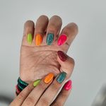 سالن زیبایی و مرکز اپیلاسیون سیمرغ