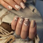 مرکزتخصصی کاشت ناخن و اکستنشن مژه رامونا