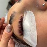 مژه کار.لیفت و لمینیت ابرو ومژه