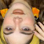 خدمات اکستنشن مژه مهناز رستمی