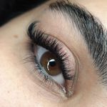 مرکزتخصصی کاشت ناخن و اکستنشن مژه رامونا