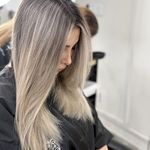 مرکز تخصصی رنگ و کراتین نوشین نوروزی