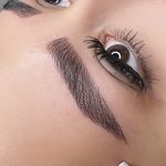 مرکزتخصصی میکروبلیدینگ وشیدلب نهال هاتفی