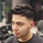 آرایشگاه مردانه نیاوران (عارف جلائیان)