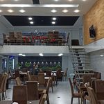 رستوران مجلل لاله