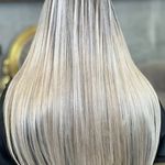 خدمات تخصصی رنگ و لایت و احیای مو