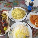 رستوران شاد