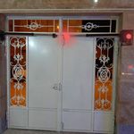 مغازه خواربار احمد و بهمن