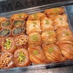 شیرینی فروشی تکش