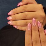 خدمات تخصصی کاشت ناخن ناهید