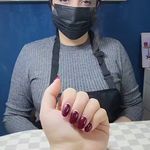 خدمات تخصصی کاشت ناخن ناهید