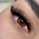 خدمات مژه کیمیا