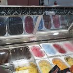 بستنی و آبمیوه و ساندویچ جبرئیل