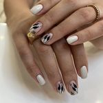 خدمات تخصصی ناخن آتوسا