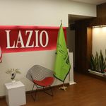 سپیدآرنگ ایرانیان نوین