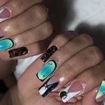 خدمات تخصصی کاشت و طراحى ناخن دان