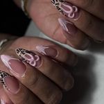 خدمات تخصصی کاشت و طراحى ناخن دان