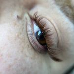 آرایشگاه زنانه عاطی بیوتی(آفر ناخن ورنگ)