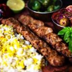 تهیه غذای طاها