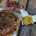 پيتزا و كافي شاپ نايت استار