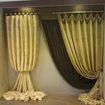 پرده سرای مجلل لاریس (LARIS)