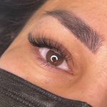 اکستنشن مژه مونا احمدی