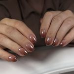 سالن تخصصی کاشت و طراحی ناخن شیوا