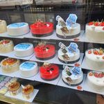 خشکبار و شیرینی شیرین کام