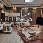 مطب دکتر حسین رسولی متخصص درمان ریشه دندان