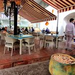 رستوران  بهزاد