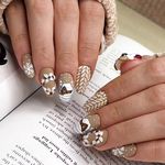 سالن تخصصی کاشت ناخن صبا