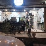 کافه بیرون بر سیکا