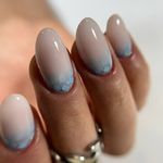 مرکز تخصصی کاشت ناخن مهدیه طاهری