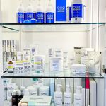 خدمات و آکادمی تخصصی پاکسازی پوست مرضیه